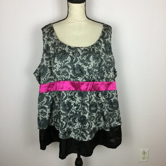 torrid Tops - New! Torrid Tank Top Blouse 4X Womans Plus Black White Lace Print Sleeveless